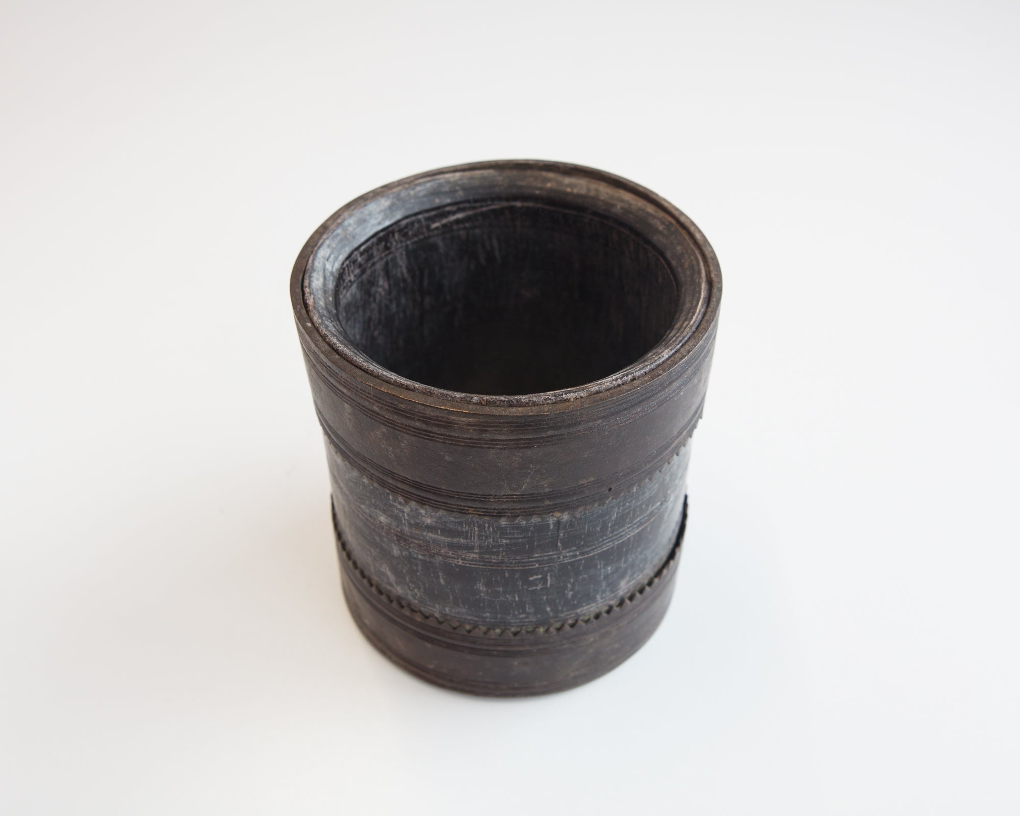 Antique Mana Pot