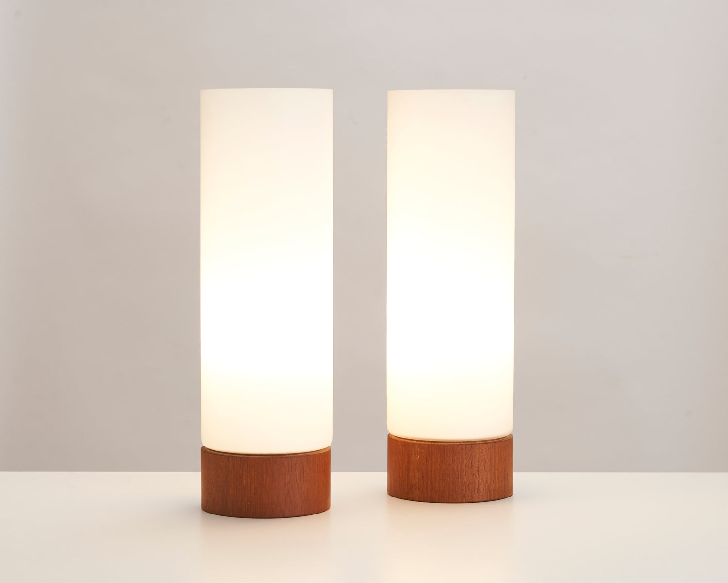 Pair of Scandinavian Opaline Table lamps