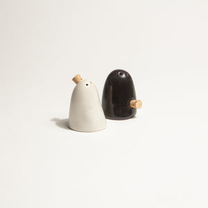 'Oga' Salt and Pepper Shakers