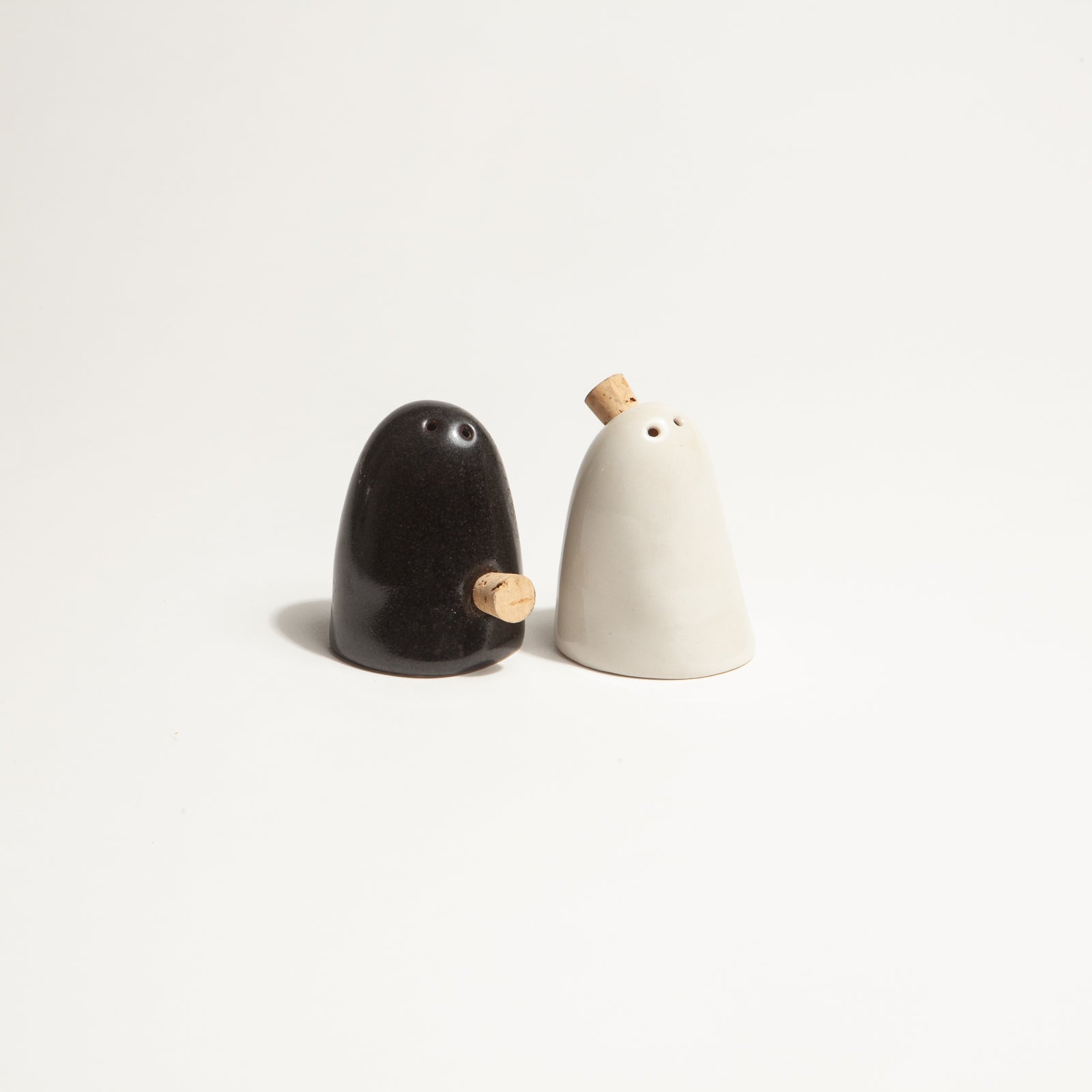 'Oga' Salt and Pepper Shakers