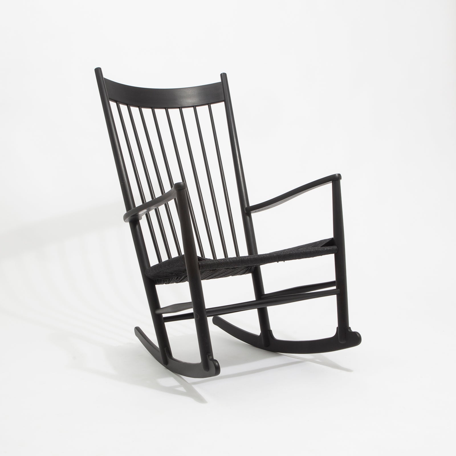 J16 Rocking Chair by Hans J. Wegner