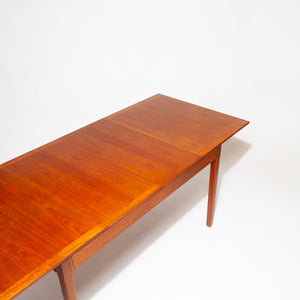 Extendable Teak Dining Table