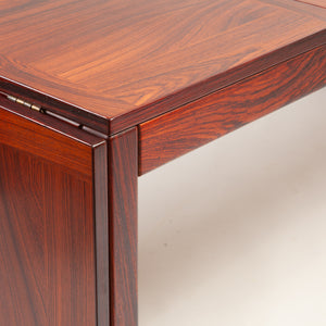 Extendable Danish Rosewood Dining Table