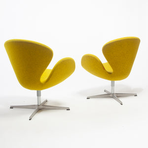 Arne Jacobsen 'Swan Chair' for Fritz Hansen