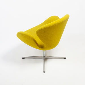 Arne Jacobsen 'Swan Chair' for Fritz Hansen