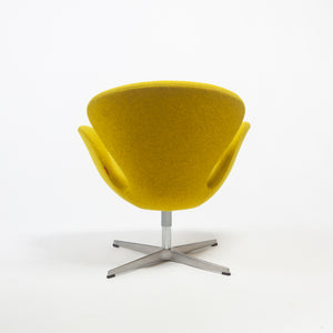 Arne Jacobsen 'Swan Chair' for Fritz Hansen