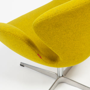 Arne Jacobsen 'Swan Chair' for Fritz Hansen