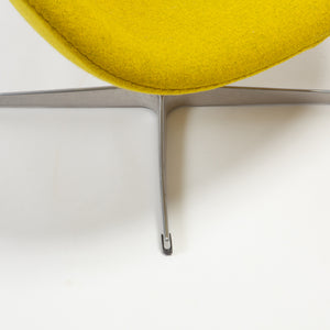 Arne Jacobsen 'Swan Chair' for Fritz Hansen