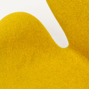Arne Jacobsen 'Swan Chair' for Fritz Hansen