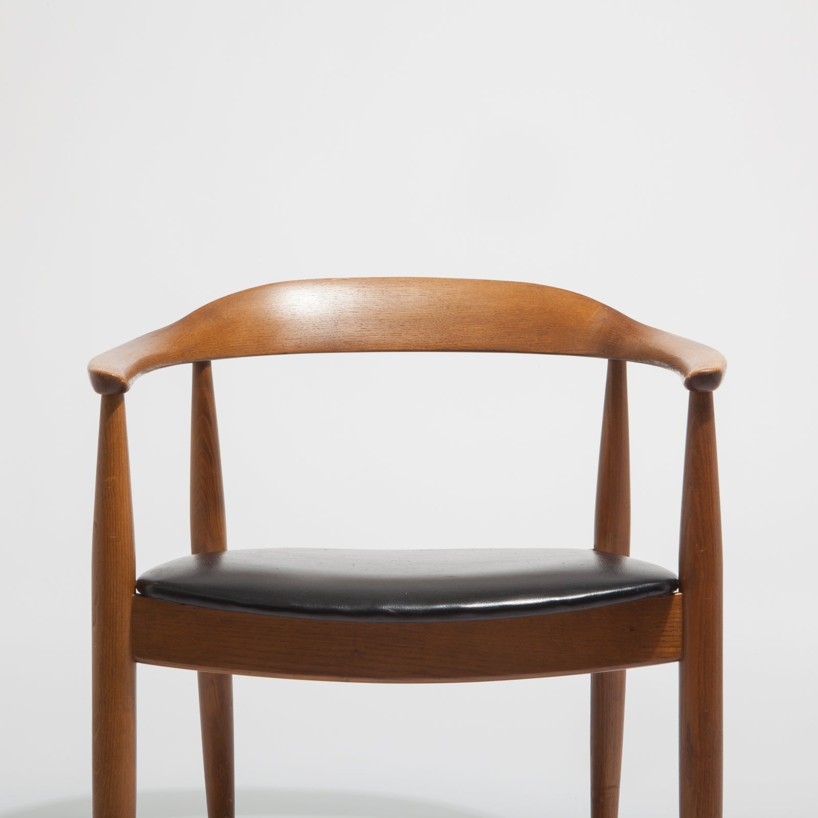 Elm Armchair by Arne Wahl Iversen - Aloma