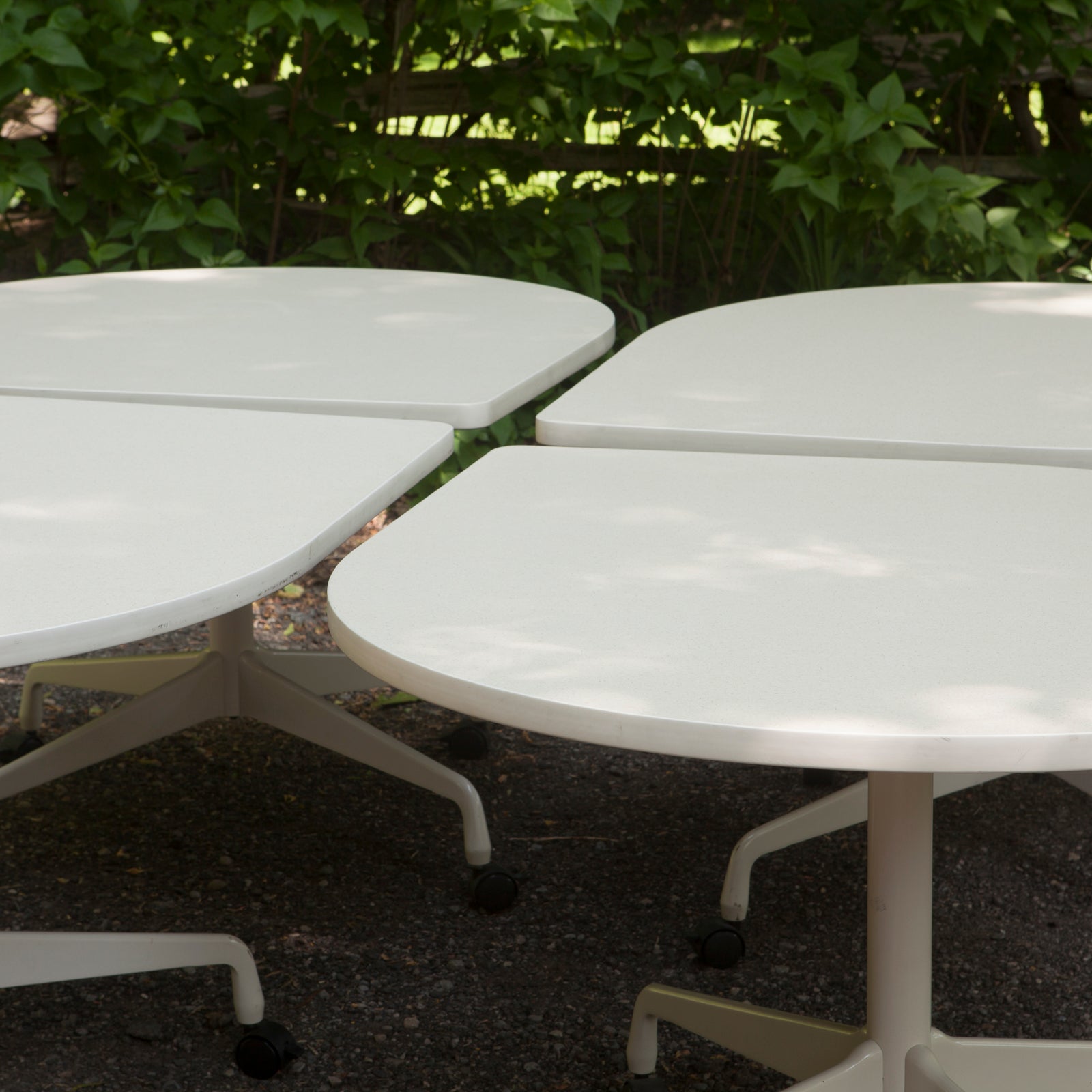 Set of 4 Eames Teardrop Tables