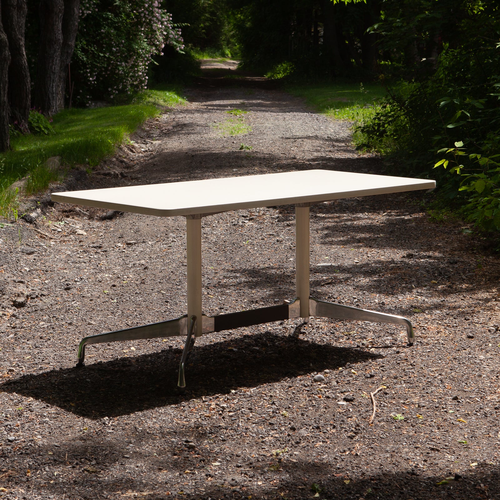 Rectangular Eames Table
