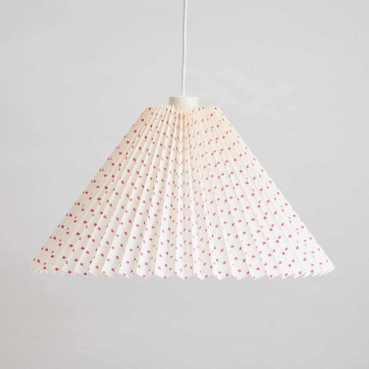 Danish Paper Pendant - White With Red Leaf Pattern