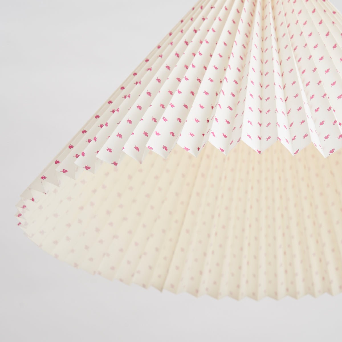 Danish Paper Pendant - White With Red Leaf Pattern